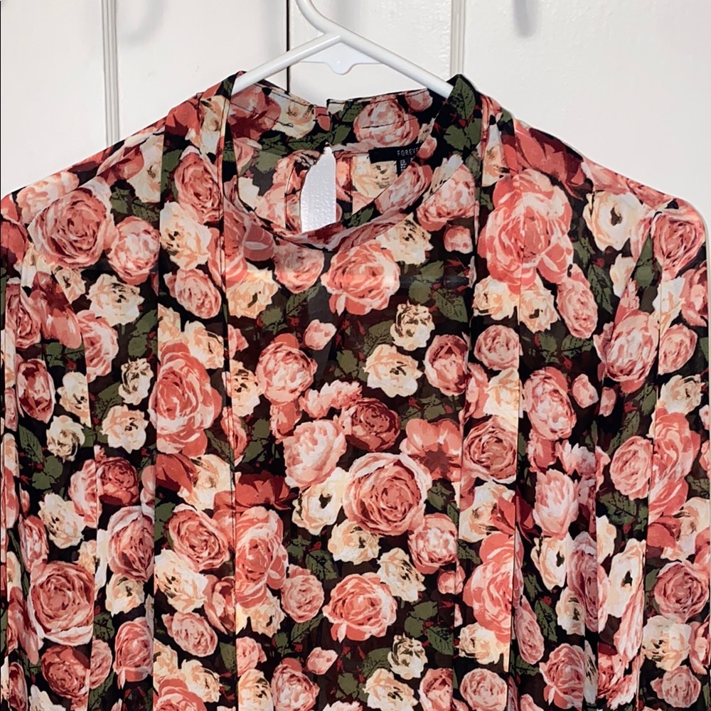 Forever 21 Small Pink and Black Floral Print Blouse - Picture 4 of 13